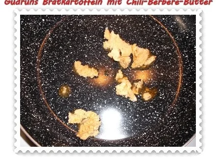 Rezept: Kartoffeln: Bratkartoffeln mit Chili-Berbere-Butter Bild Nr. 3 Kartoffeln: Bratkartoffeln mit Chili-Berbere-Butter - Rezept - Bild Nr. 3