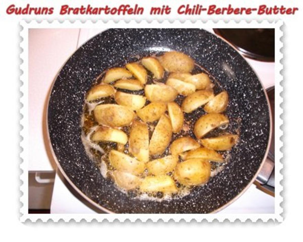 Kartoffeln: Bratkartoffeln mit Chili-Berbere-Butter - Rezept - Bild Nr. 4