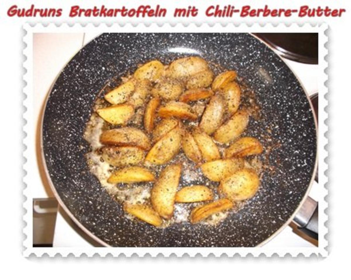 Kartoffeln: Bratkartoffeln mit Chili-Berbere-Butter - Rezept - Bild Nr. 5