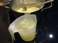 Rezept: Huhn: Würzig cremiges Hühner-Frikasee Bild Nr. 5 Huhn: Würzig cremiges Hühner-Frikasee - Rezept - Bild Nr. 5