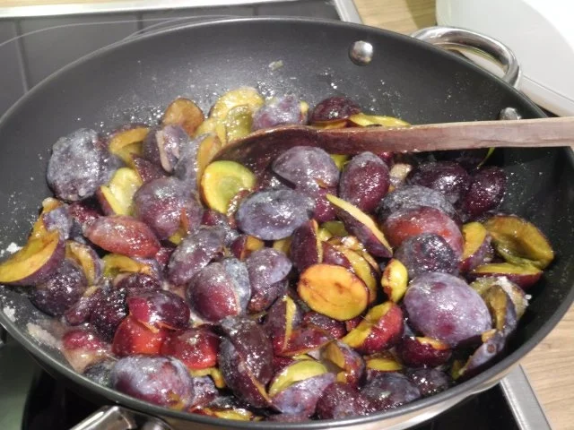 Rezept: Marmelade : Pflaumenmus mal gemixt Bild Nr. 3 Marmelade : Pflaumenmus mal gemixt - Rezept - Bild Nr. 3