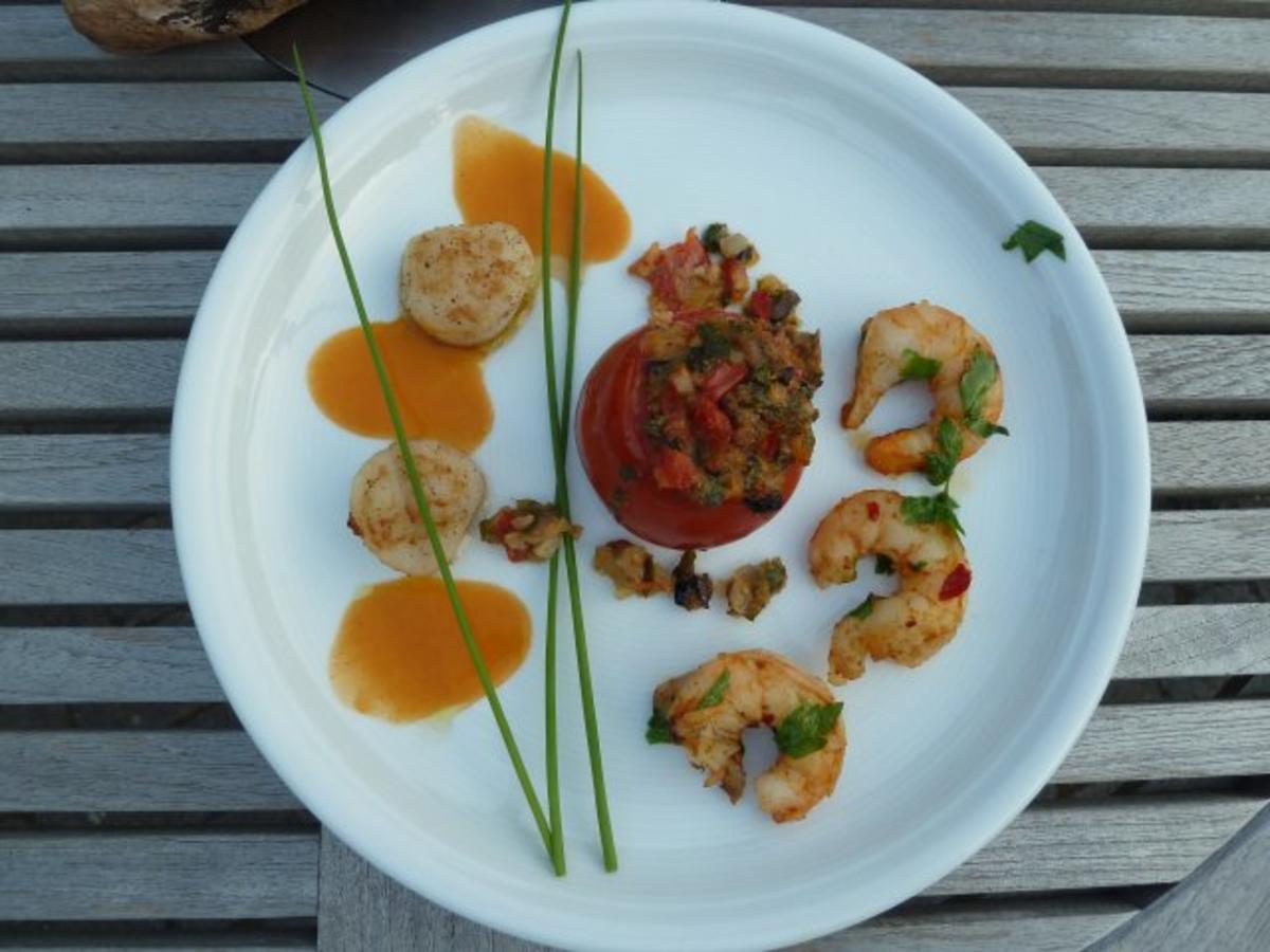 Bilder für Mediterrane Variationen und Tomaten-Mozzarellaspießchen-Amuse-Gueule - Rezept