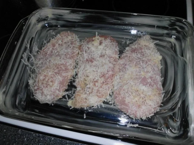 Geschichtete Käse-Hähnchenbrustfilets in einer Zwiebel-Senfsahnesauce, überbacken - Rezept - Bild Nr. 6