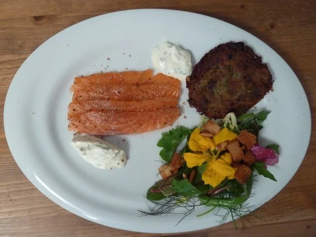 Label-Rouge-Lachs aus der roten Kampot Pfefferbeize und Kampot Pepper Daiquiri - Rezept