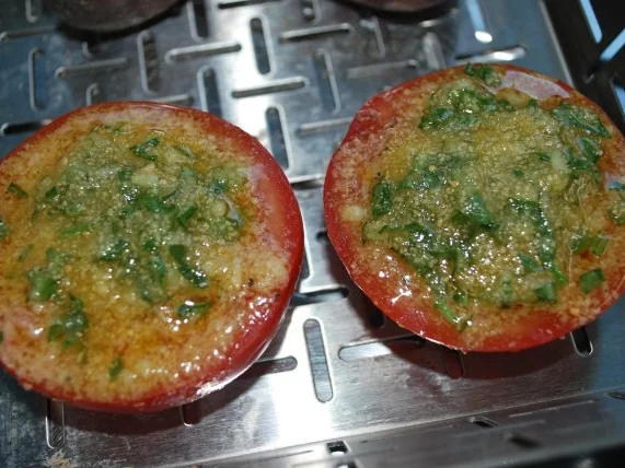 Tomaten mit Bröselhaube vom Grill - Rezept - Bild Nr. 2