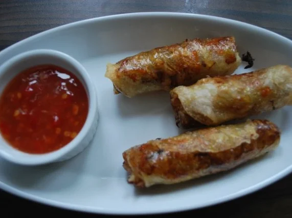 Rezept: Kleine Frühlingsrollen Bild Nr. 6 Kleine Frühlingsrollen - Rezept - Bild Nr. 6