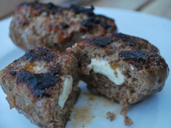 Annis Bifteki vom Grill - Rezept