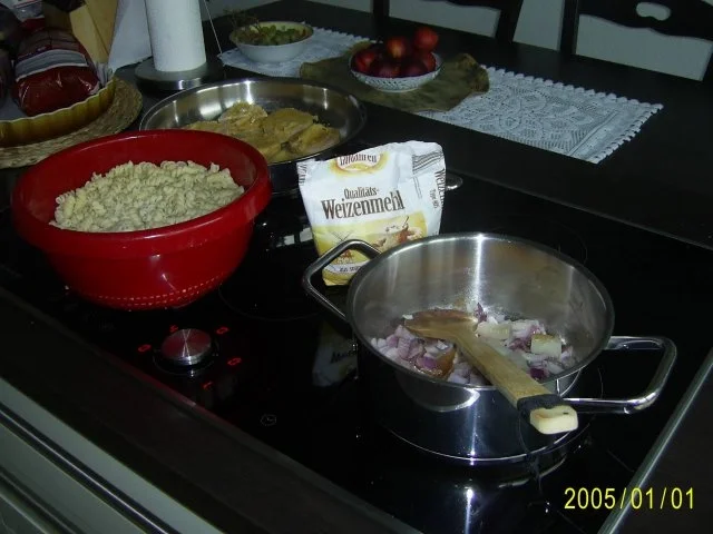 Rezept: Schwein: Spirelli mit Jägerschnitzel & Tomatensoße Bild Nr. 6 Schwein: Spirelli mit Jägerschnitzel & Tomatensoße - Rezept - Bild Nr. 6