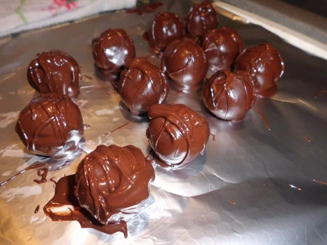 Pralinen: Balsamico-Kirsch-Kugeln - Rezept - Bild Nr. 6