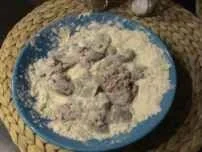 Huhn: Knusprige Leber mit Zwiebeln - Rezept - Bild Nr. 2