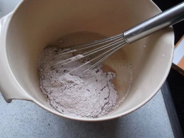 Rezept: Cupcakes "Schwarzwälder Kirsch" Bild Nr. 10 Cupcakes "Schwarzwälder Kirsch" - Rezept - Bild Nr. 10