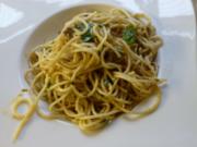 Knoblauch-Spaghetti leicht verschärft - Rezept