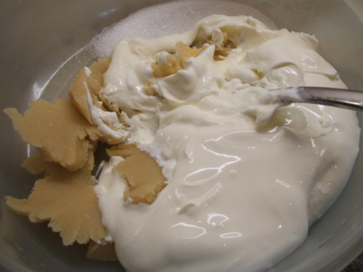 Dessert: Schmandcreme mit Zwetschgenkompott - Rezept - Bild Nr. 3