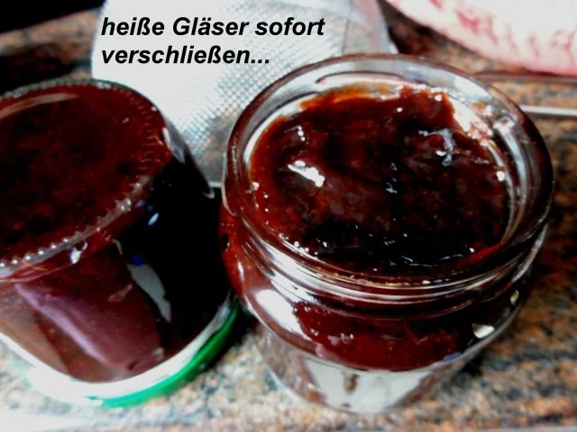 Rezept: M+G: PFLAUMENMUS als Brotaufstrich Bild Nr. 8 M+G: PFLAUMENMUS als Brotaufstrich - Rezept - Bild Nr. 8