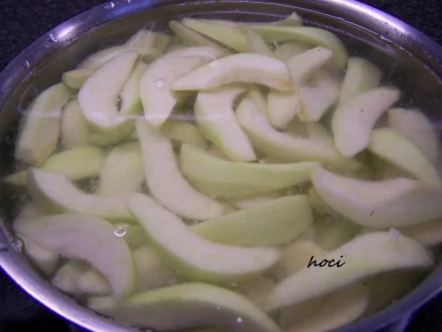 Birnen im Zimt-Limonen-Bad - Rezept - Bild Nr. 4