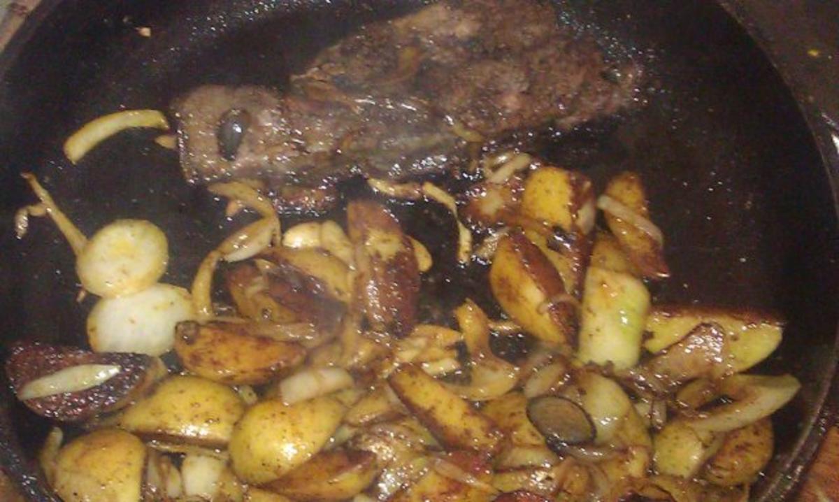 Westernkartoffeln mit einem Steak - Rezept