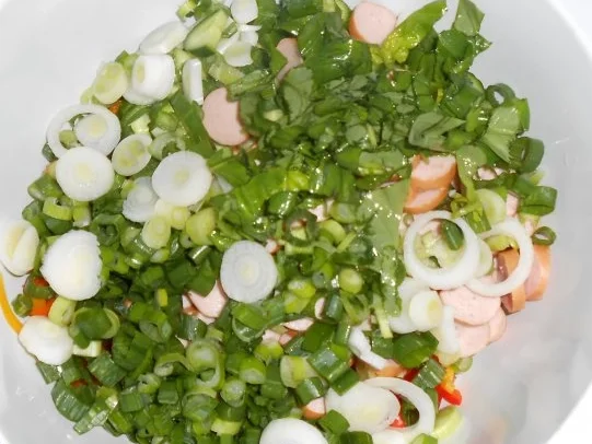 Rezept: Nudelsalat *bunter Herbst* Bild Nr. 9 Nudelsalat *bunter Herbst* - Rezept - Bild Nr. 9