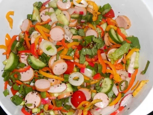 Rezept: Nudelsalat *bunter Herbst* Bild Nr. 10 Nudelsalat *bunter Herbst* - Rezept - Bild Nr. 10