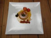 Crème Caramel renversée aux baies - Karamell-Creme mit Beeren - Rezept