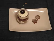 Schwarzwälder Kirschtorte im Glas - Rezept