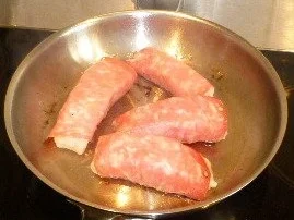 Kabeljau in Salami gebraten mit lauwarmem Tomatensalat - Rezept - Bild Nr. 3