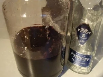 Holunderbeerenlikör - Rezept - Bild Nr. 10