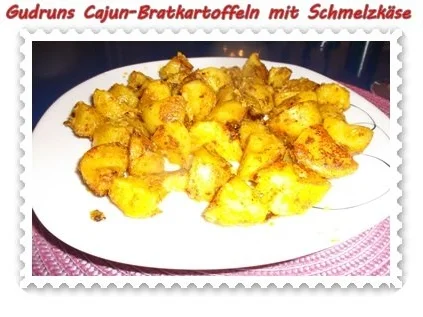 Kartoffeln: Cajun-Bratkartoffeln mit Schmelzkäse - Rezept