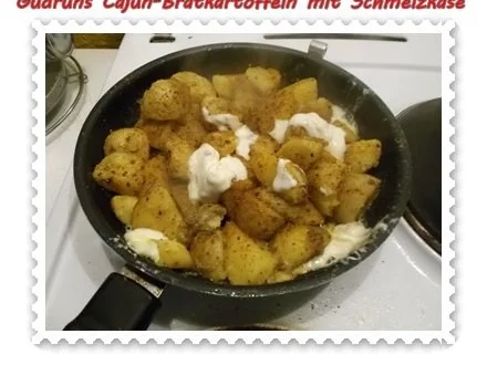 Kartoffeln: Cajun-Bratkartoffeln mit Schmelzkäse - Rezept - Bild Nr. 5