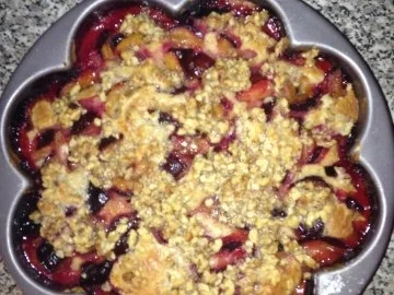 Zwetschenkuchen mit Walnuss-Butter-Zucker Überzug - Rezept - Bild Nr. 2