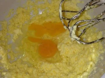 Zwetschenkuchen mit Walnuss-Butter-Zucker Überzug - Rezept - Bild Nr. 4