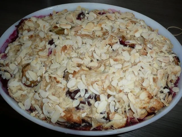 Rezept: Zwetschgen - Gratin mit Mandeln Bild Nr. 2 Zwetschgen - Gratin mit Mandeln - Rezept - Bild Nr. 2