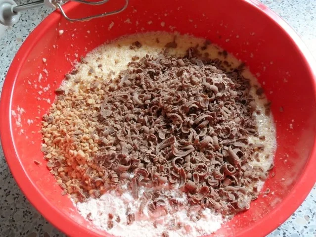 Fruchtige Schoko-Käseküchlein mit Nektarinen und Erdnüssen - Rezept - Bild Nr. 4