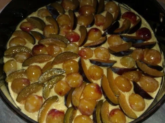 Schneller Zwetschgen-Mirabellenkuchen - Rezept - Bild Nr. 2