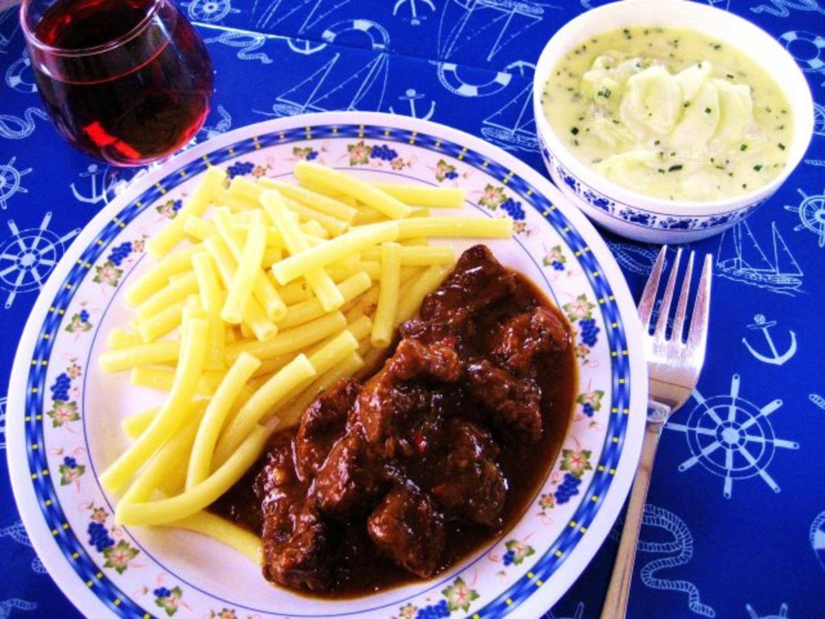 Gulasch Pf Lzer Art Rezept Mit Bild Kochbar De