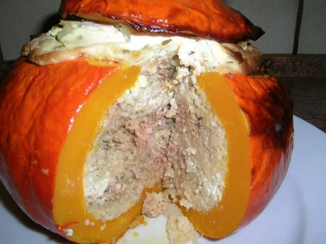 Kürbis mit Lammhack-Couscous-Fülle - Rezept