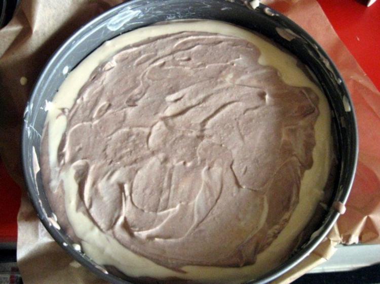 Marmorierter Käsekuchen mit Schokostreusel - einfach - von manschie