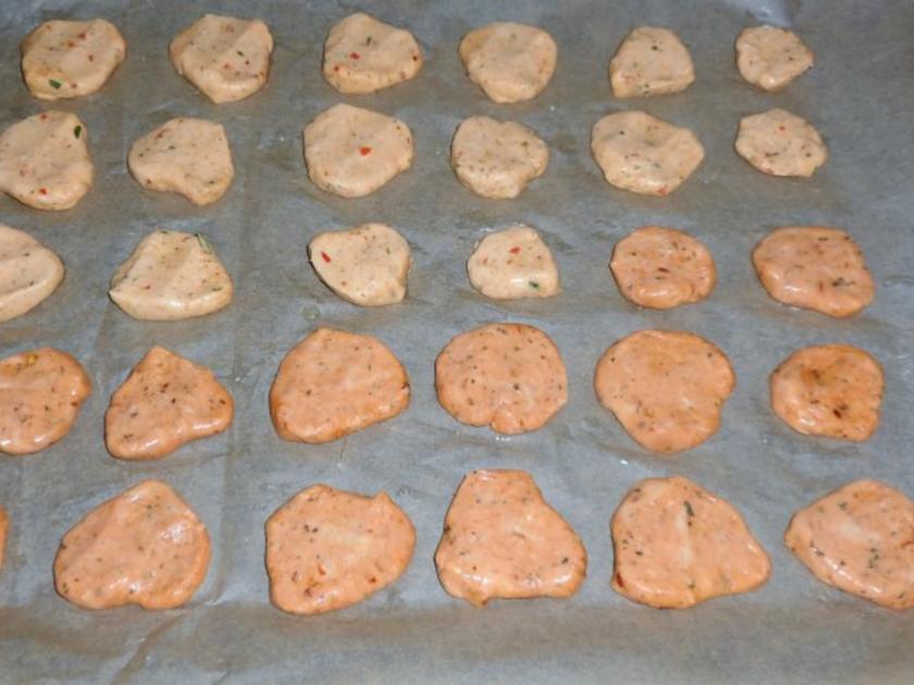 Pikantes Käsegebäck: Würzige Pizza Kräcker &amp; scharfe Chili Rosmarin ...