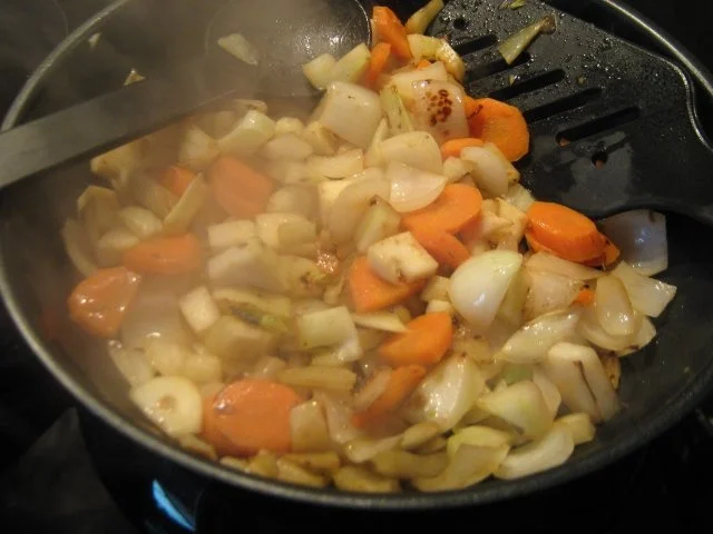 Rezept: fruchtig-aromatische Putenpfanne "Curry-Style" Bild Nr. 4 fruchtig-aromatische Putenpfanne "Curry-Style" - Rezept - Bild Nr. 4