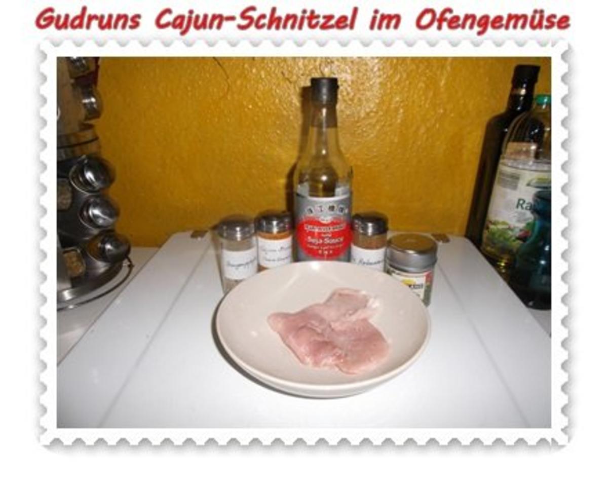 Fleisch: Cajunschnitzel im Ofengemüse - Rezept - Bild Nr. 3