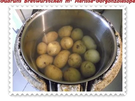Fleisch: Bratwürstchen mit Harissa-Gorgonzola-Soße - Rezept - Bild Nr. 7