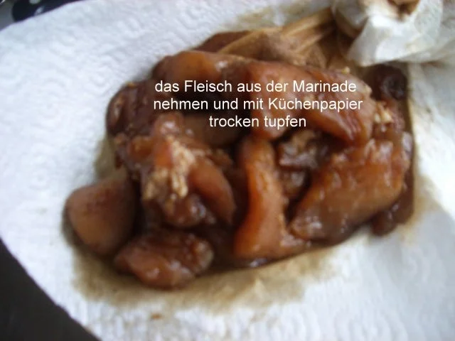 Knusprig gebratene Hähnchenbrust auf gebratenen Chinanudeln - Rezept - Bild Nr. 6