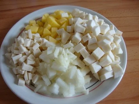 Rezept: Selleriesüppchen mit ZitronenKrabben Bild Nr. 3 Selleriesüppchen mit ZitronenKrabben - Rezept - Bild Nr. 3