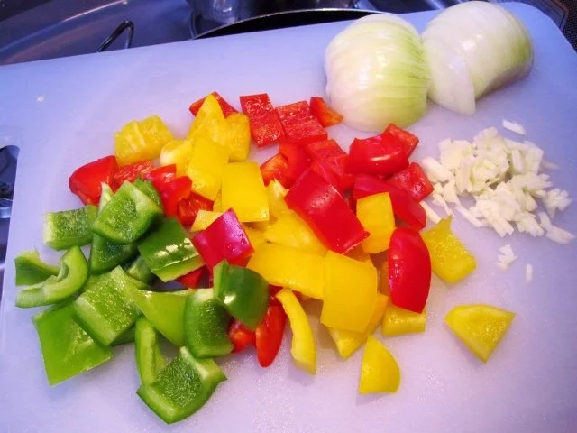 Rezept: Marinierte Filet-Medaillons auf Paprikagemüse Bild Nr. 2 Marinierte Filet-Medaillons auf Paprikagemüse - Rezept - Bild Nr. 2