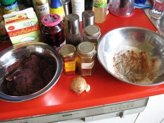 Leber Ragout mit Schattenmorellen - Rezept