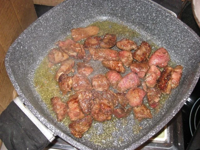 Leber Ragout mit Schattenmorellen - Rezept - Bild Nr. 3