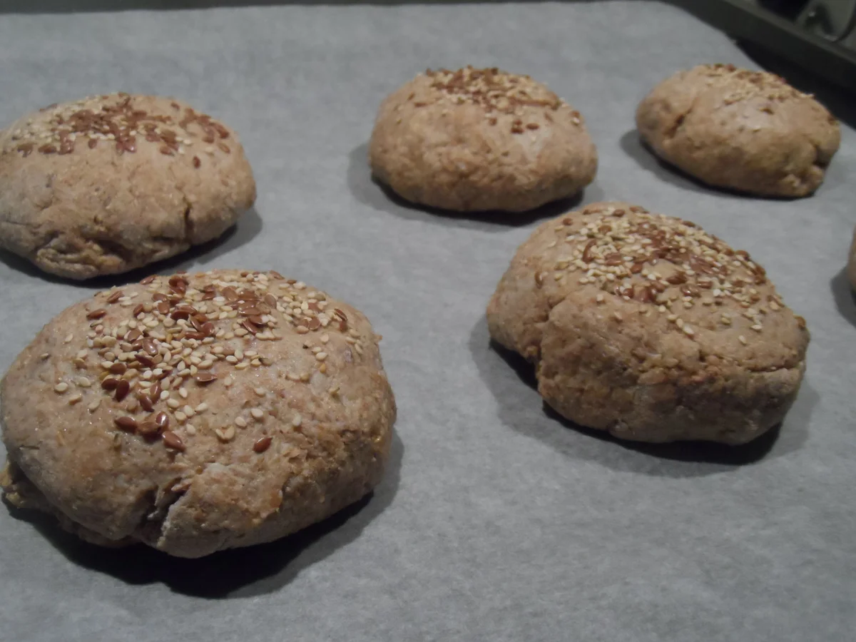 Rezept: BiNe` S DINKELBRÖTCHEN Bild Nr. 2260 BiNe` S DINKELBRÖTCHEN - Rezept - Bild Nr. 2260