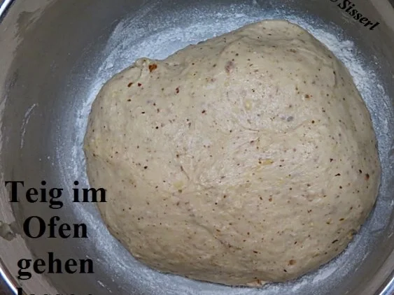 Sisserls  * Nuss - Hefeteig * - - - ( ohne Ei ) - Rezept - Bild Nr. 5