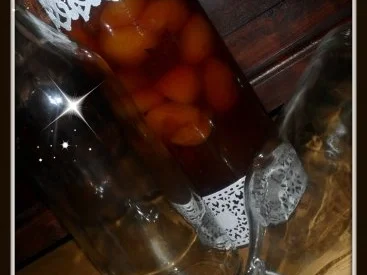 BiNe` S PFLAUMENLIKØR - Rezept