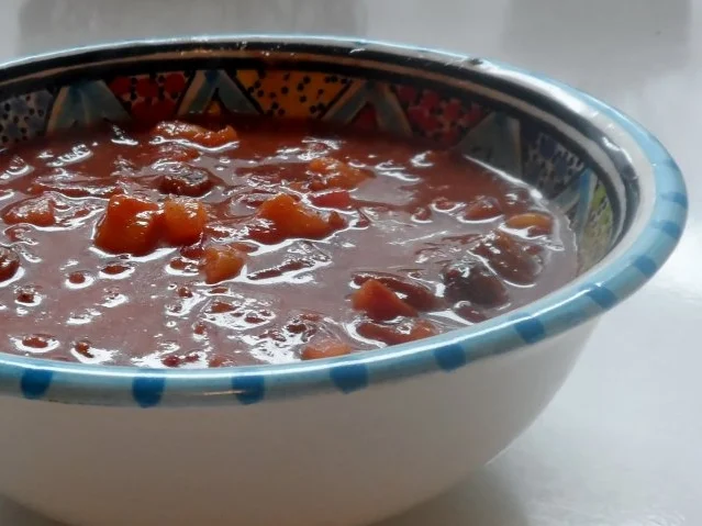 Herbstliches Zwetschgen-Johannisbeer-Chutney - Rezept