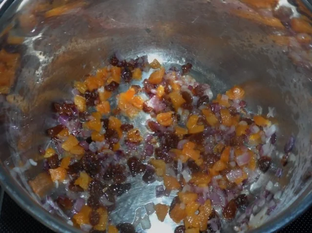 Herbstliches Zwetschgen-Johannisbeer-Chutney - Rezept - Bild Nr. 7